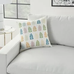 18"x18" Reversible Indoor/Outdoor Leaves And Chevron Print Square Throw Pillow - Mina Victory -Mina Comfort Outlet Store GUEST 0a483519 0fdf 4e55 901e 9b7fdaee4654