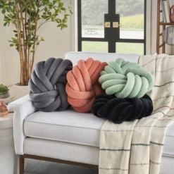 Mina Victory Sofia Infinite Knot 16" X 16" Indoor Throw Pillow 11 Mina Victory Sofia Infinite Knot 16" X 16" Indoor Throw Pillow -Mina Comfort Outlet Store GUEST 47bf5c32 2d6d 4eb5 a43c 80af8d03d186