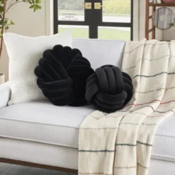 Mina Victory Sofia Infinite Knot 16" X 16" Indoor Throw Pillow 12 Mina Victory Sofia Infinite Knot 16" X 16" Indoor Throw Pillow -Mina Comfort Outlet Store GUEST 8ff89bef 4937 4249 85b6 fd22e3540ae3