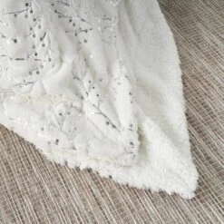 Mina Victory Faux Fur Metallic Branches Throw Blanket -Mina Comfort Outlet Store GUEST e1dac8a5 4926 4f3e a040 ca8c80511ec8