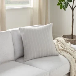 Mina Victory Life Styles Verticle Stripes 18" X 18" Indoor Pillow Cover